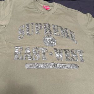 Supreme east west S/S top